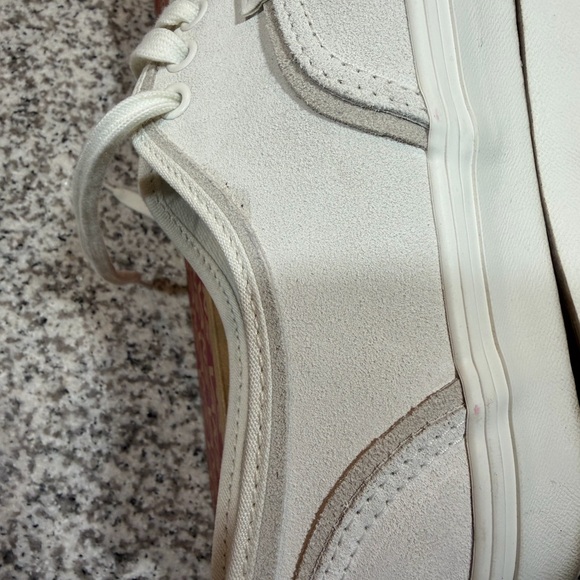 Vans Authentic Marshmallow, Men’s size 10 Shoes - Picture 9 of 9